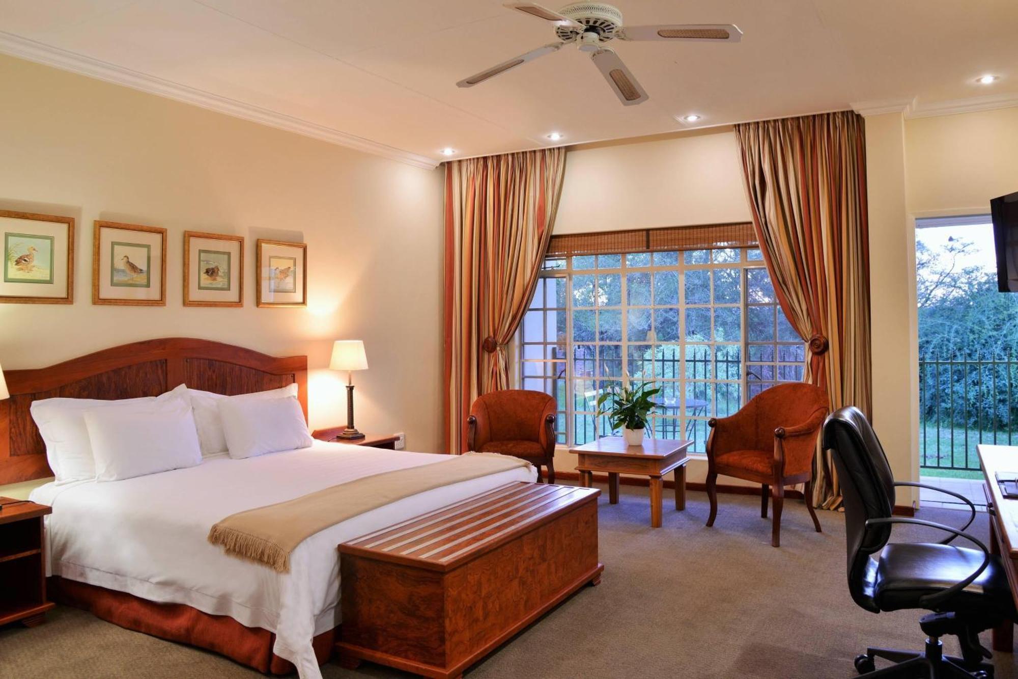Protea Hotel By Marriott Polokwane Ranch Resort Bagian luar foto