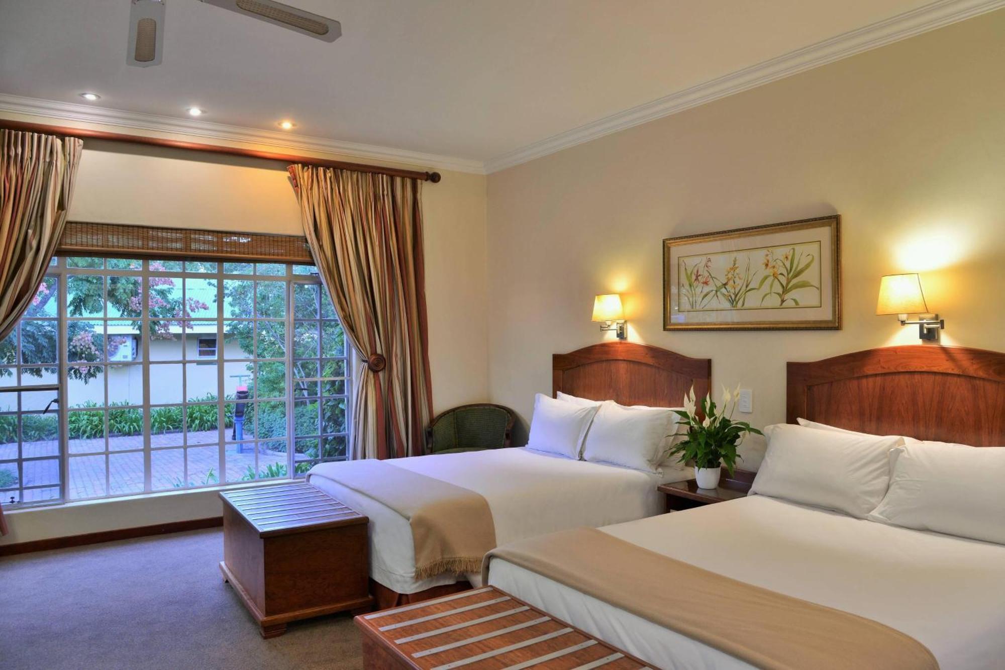 Protea Hotel By Marriott Polokwane Ranch Resort Bagian luar foto
